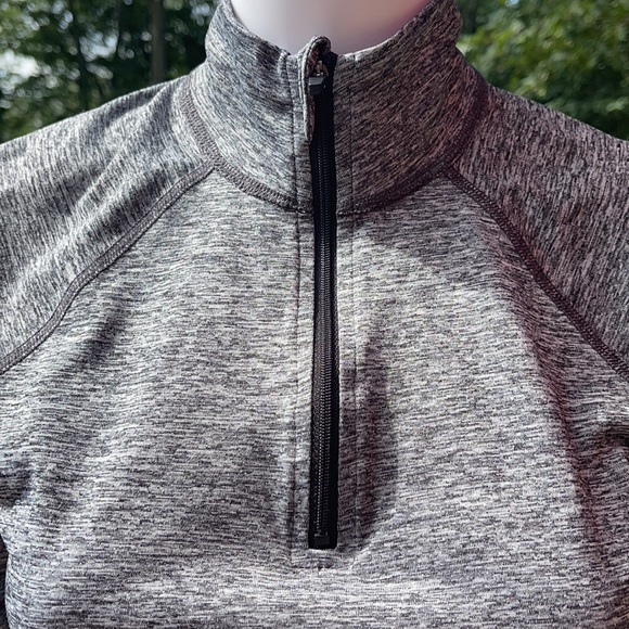 5 for$20🛍️ Active top by ideology extra small - Picture 3 of 4